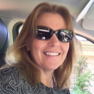 Meet your Posher, Christine